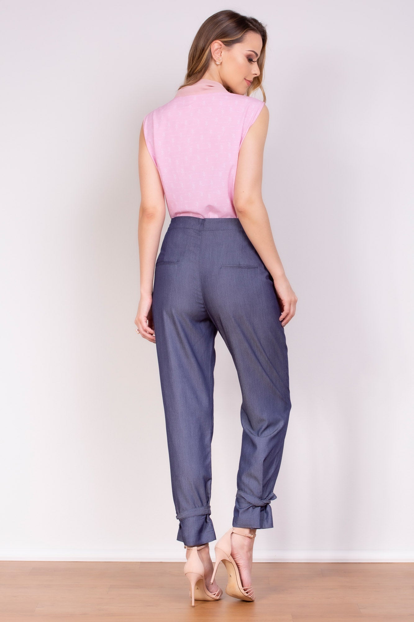 Calça Tencel com Amarração